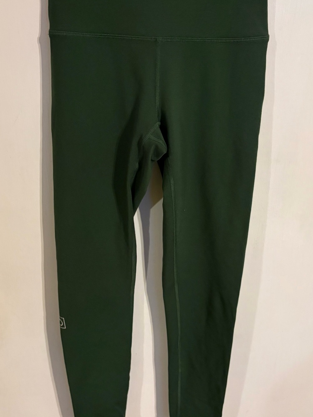 Fleo Women’s Green High-Rise Leggings